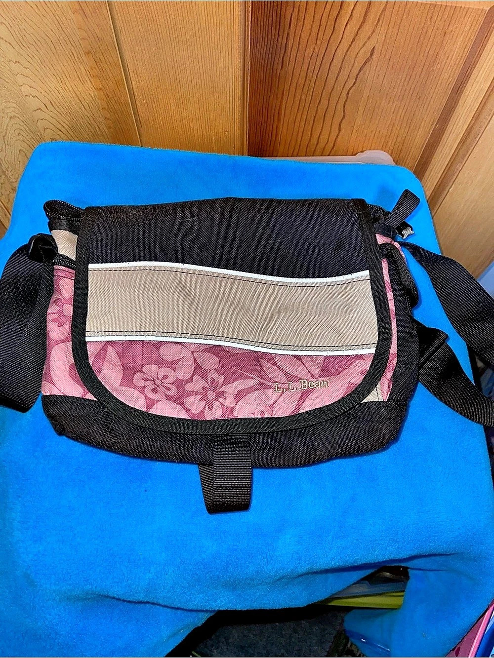 L.L. Bean Floral Crossbody Bag in Black & Pink